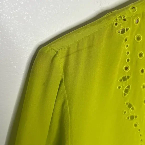 Veronica Beard Womens Long Sleeve Silk Blouse 0 Green Floral Embroidered V Neck - Picture 15 of 16